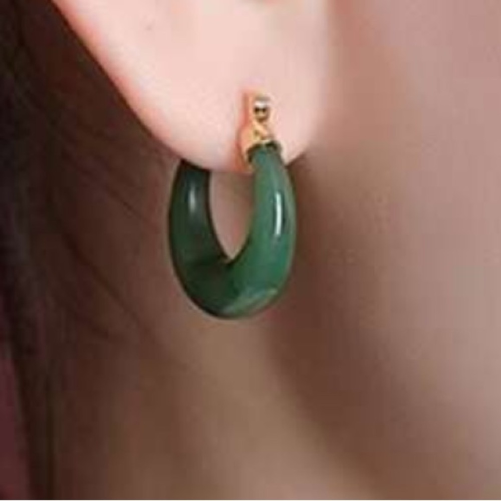 NEW! Elegant Green and Gold Hoop Earrings - Picture 2 of 3